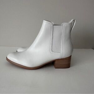NEW Rag & Bone Walker Chelsea Bone Leather Ankle Women's Booties, Sz 37.5